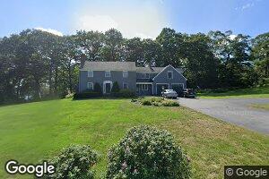 11 Lantern Ln, Cumberland Foreside, ME 04110