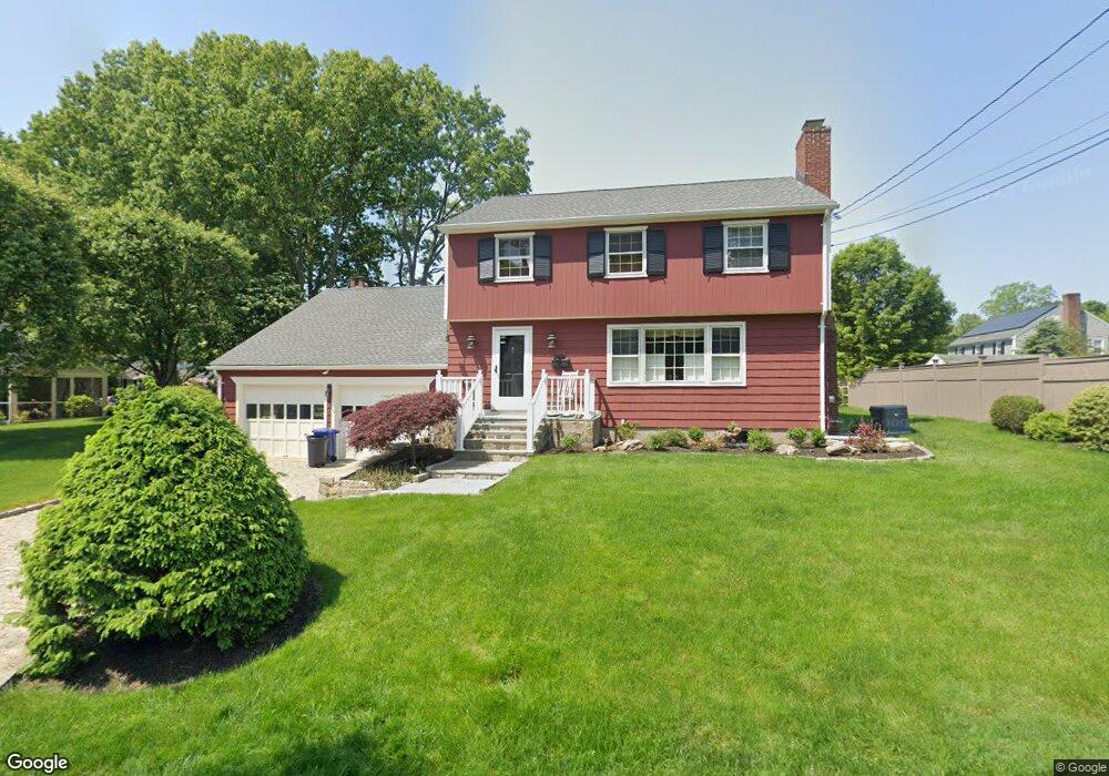 121 Osborne Ln, Southport, CT 06890 - photo 1