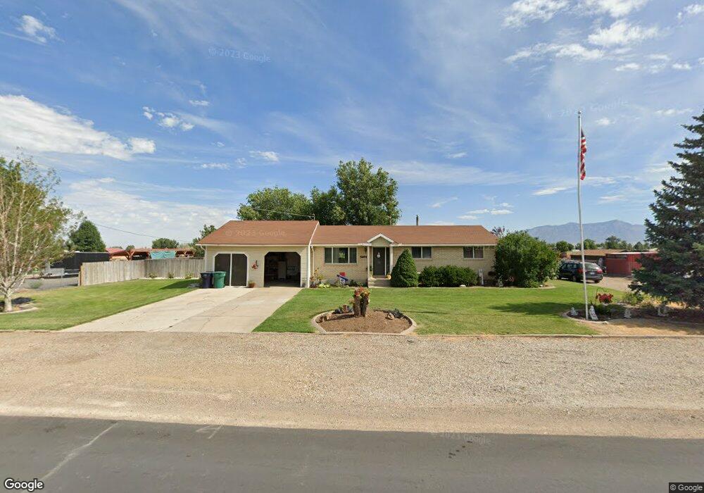 5684 W 4200 S, Hooper, UT 84315 - photo 1