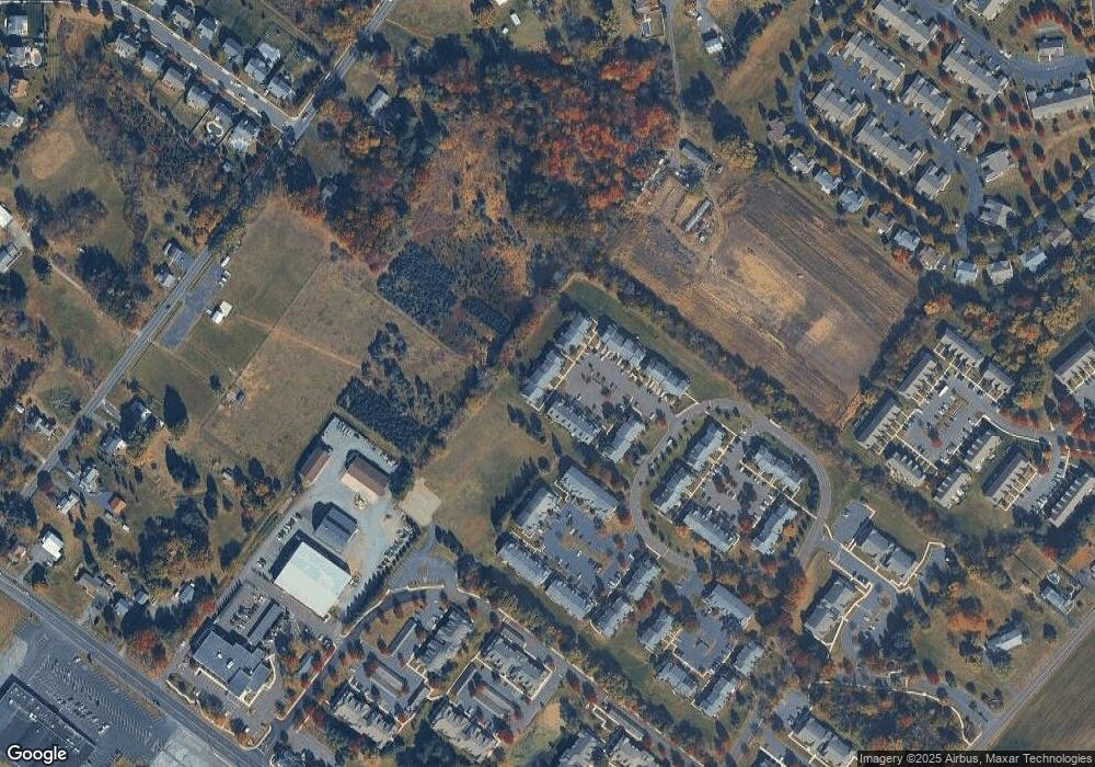 54 Cedar Ct, Royersford, PA 19468 - photo 1