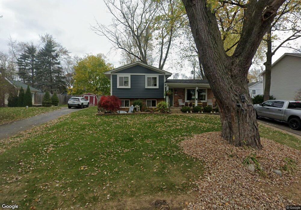 6760 Grassland Ave, West Bloomfield, MI 48324 - photo 1