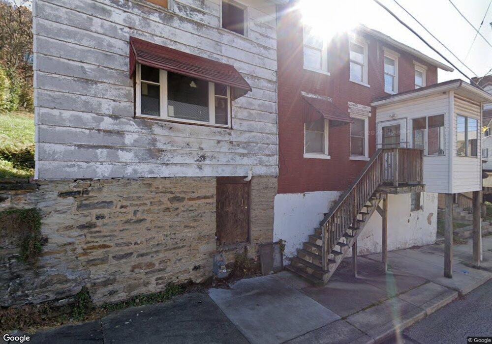 126 N 2nd St, West Newton, PA 15089 - photo 1