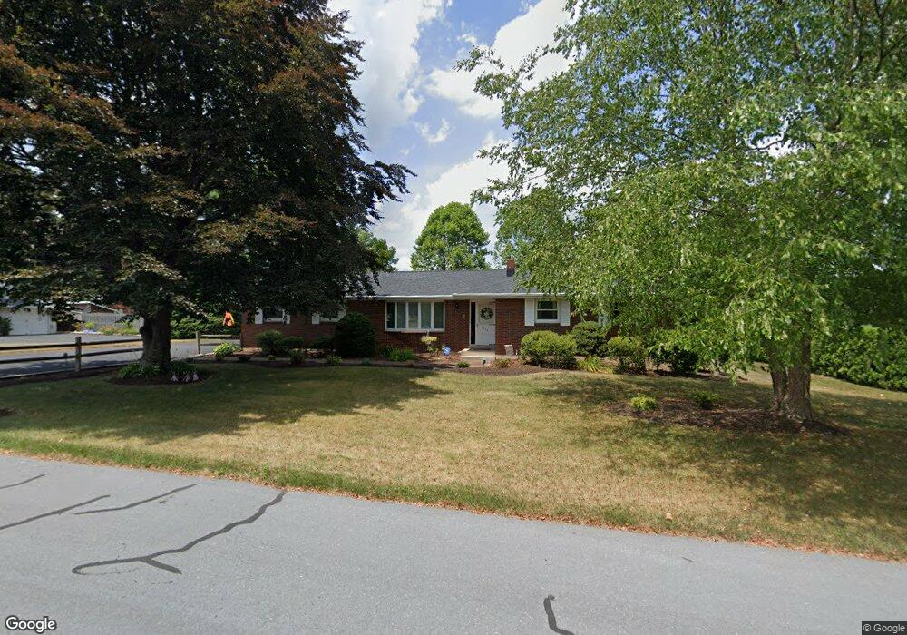 1411 Thomas Dr, Coplay, PA 18037 - photo 1