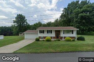 210 N Julian St, Williamstown, PA 17098