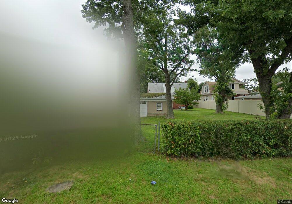 42 Izola Ave, Fords, NJ 08863 - photo 1