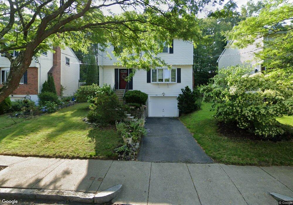 158 Hackensack Rd, Chestnut Hill, MA 02467 - photo 1