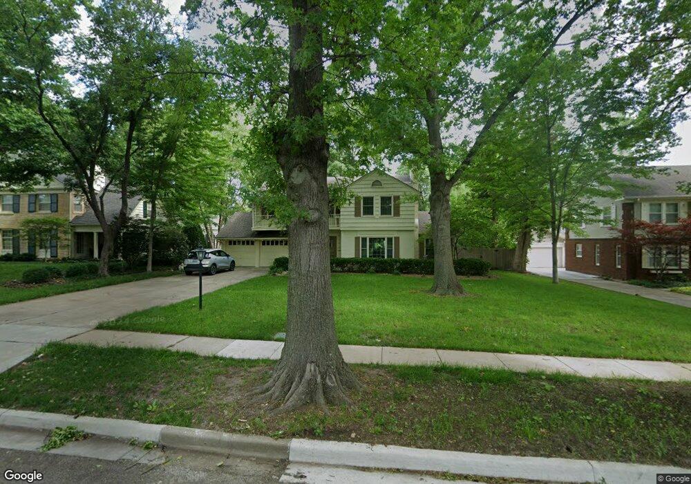 3120 SW 15th St, Topeka, KS 66604 - photo 1