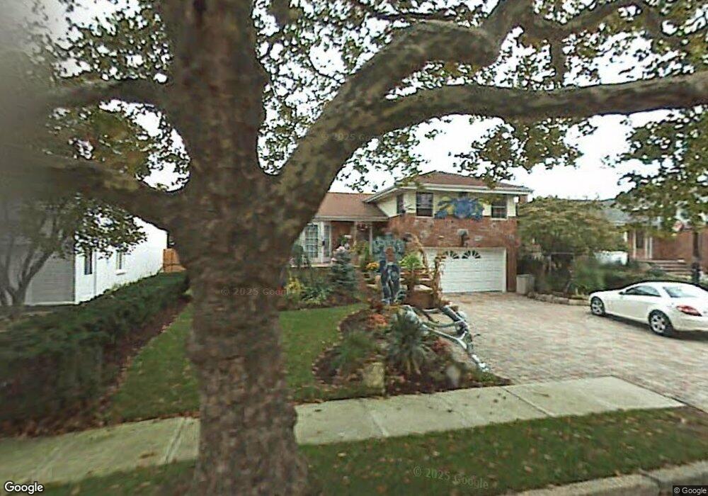 2859 Harbor Rd, Merrick, NY 11566 - photo 1