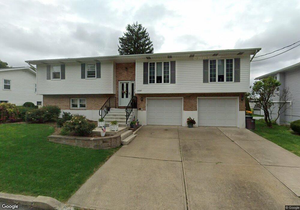 1008 Meade Ct, Hazleton, PA 18201 - photo 1