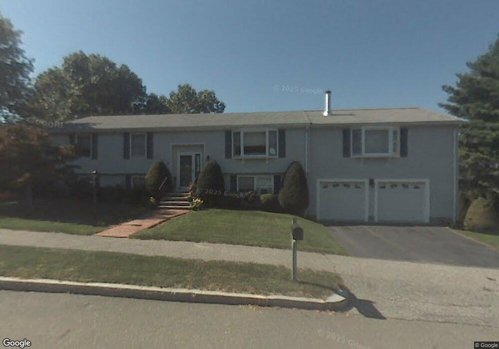 6 Lilah Cir, Wakefield, MA 01880 - photo 1