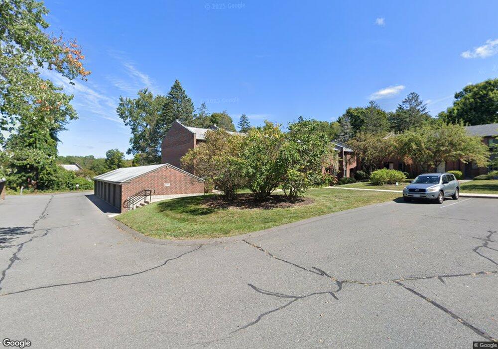 21 Webster Ct, Amherst, MA 01002 - photo 1