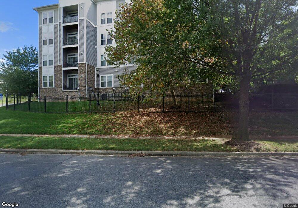 1311 Karen Blvd unit 404, Capitol Heights, MD 20743 - photo 1