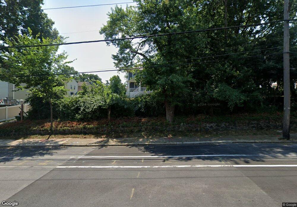 5527 Frederick Ave, Catonsville, MD 21228 - photo 1