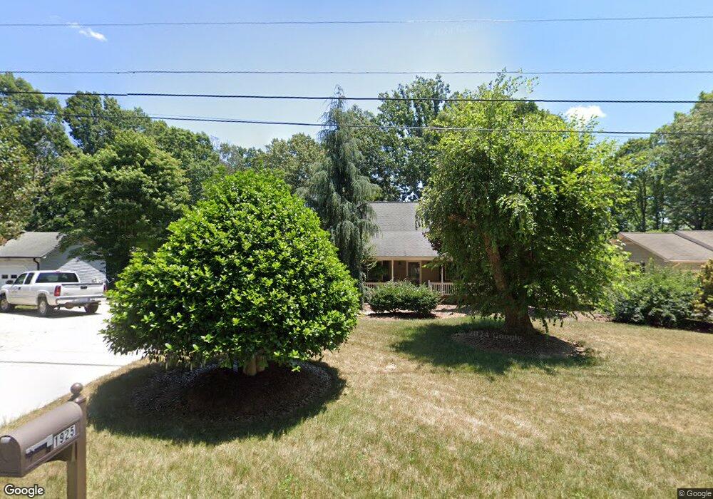 1925 Lambert Dr, Asheboro, NC 27205 - photo 1