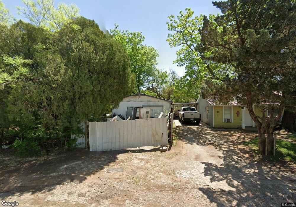 110 W Fig Ave, Duncan, OK 73533 - photo 1