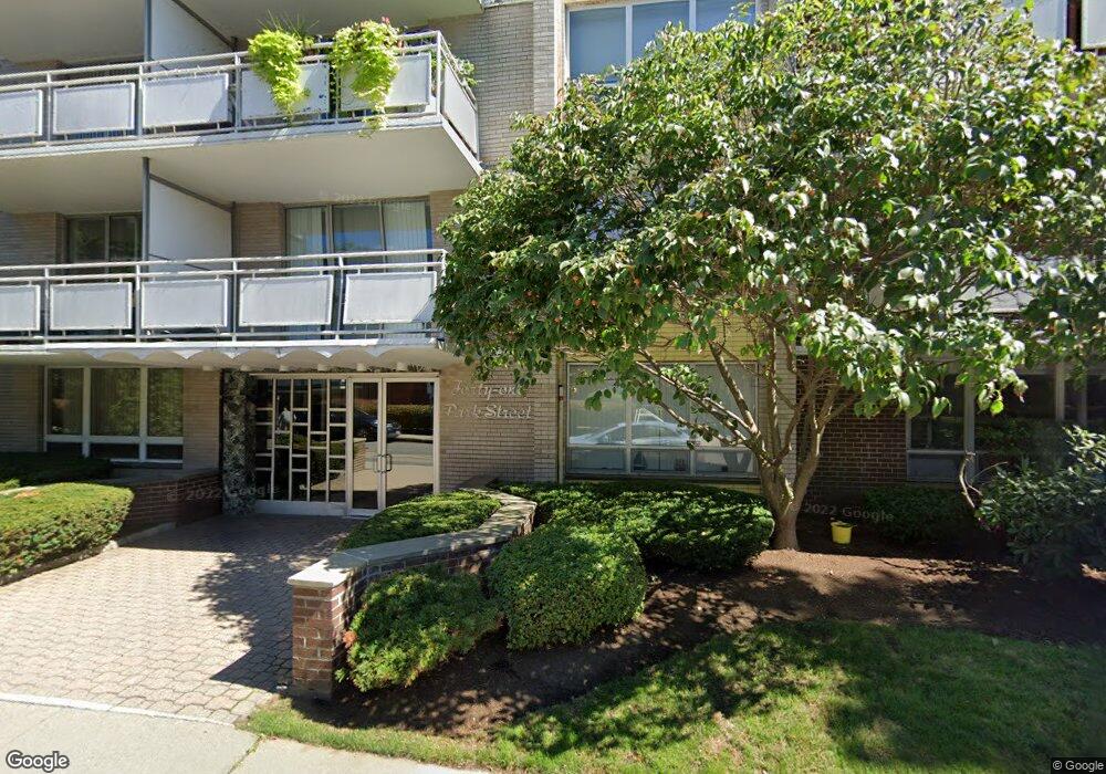 41 Park St unit 403, Brookline, MA 02446 - photo 1