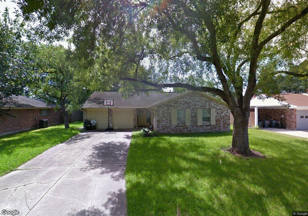 513 Heather Ln, Friendswood, TX 77546 - photo 1