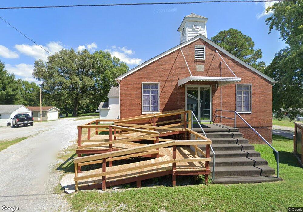 1616 Green St, Harrisburg, IL 62946 - photo 1