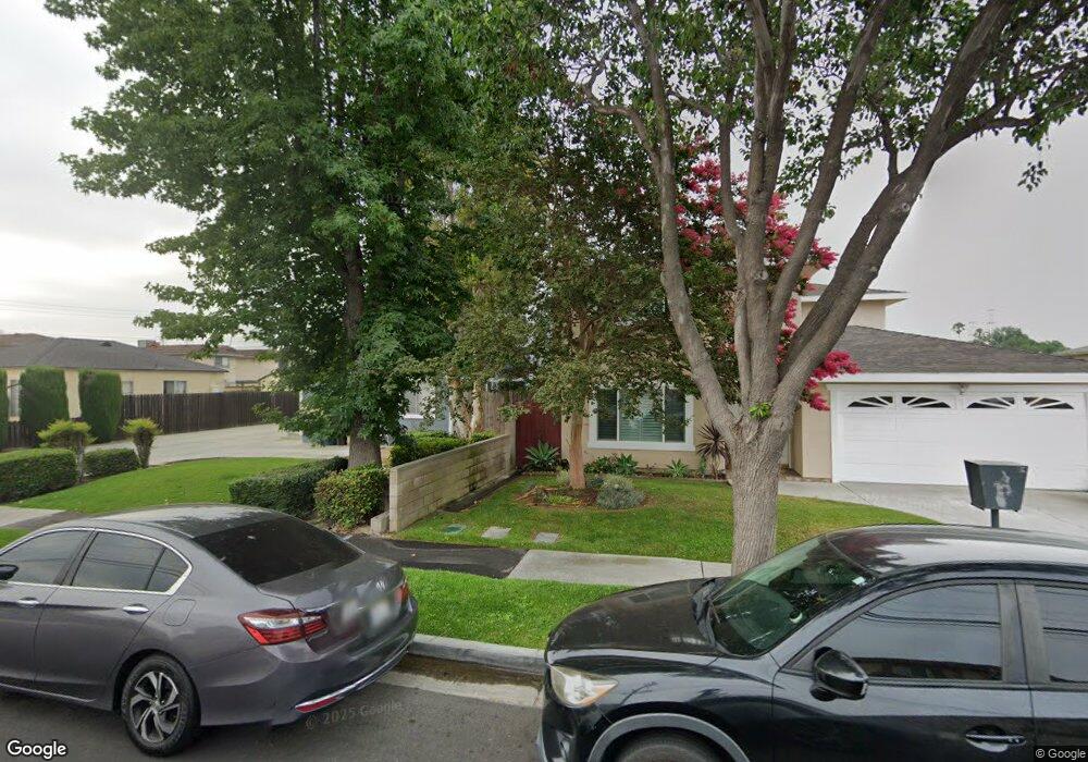 9502 1/2 Cedar St unit 4, Bellflower, CA 90706 - photo 1