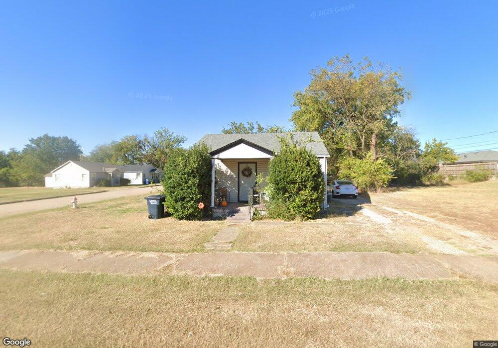 516 W Franklin St, Shawnee, OK 74804 - photo 1