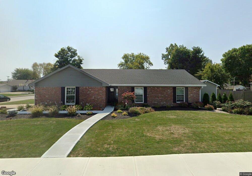 203 W Jackson St, Tipton, IN 46072 - photo 1