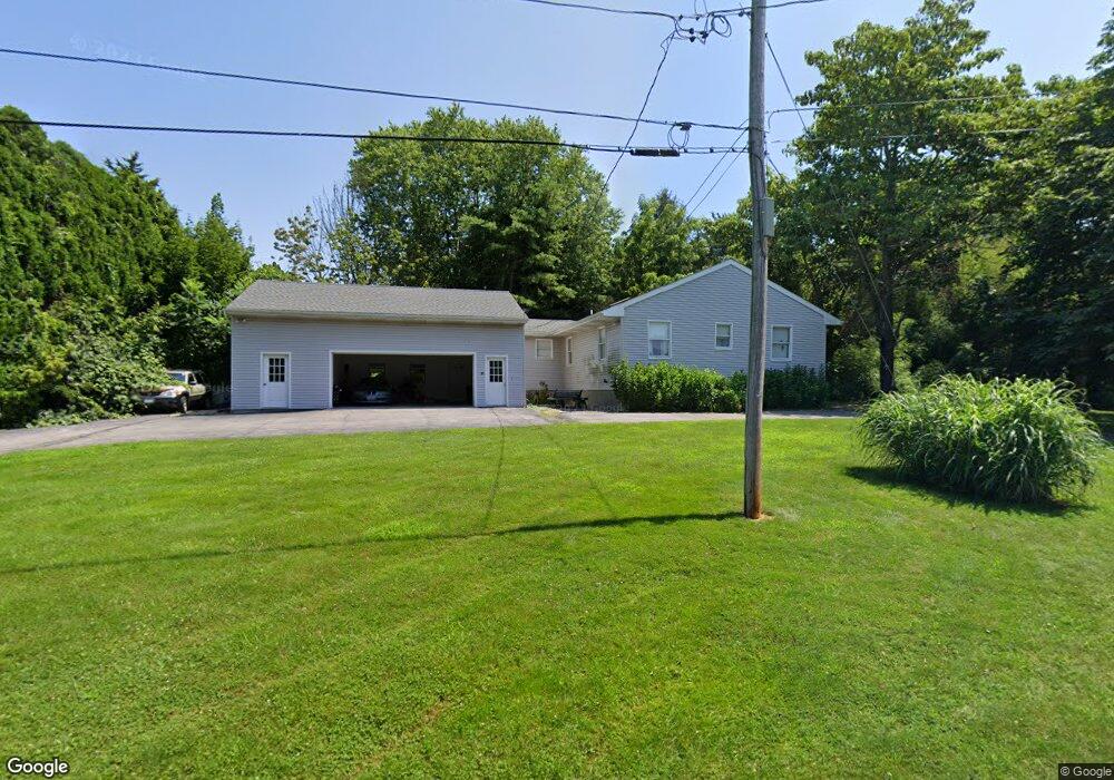 10 Helm St, Jamestown, RI 02835 - photo 1