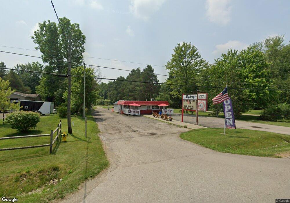 11184 Davison Rd, Davison, MI 48423 - photo 1