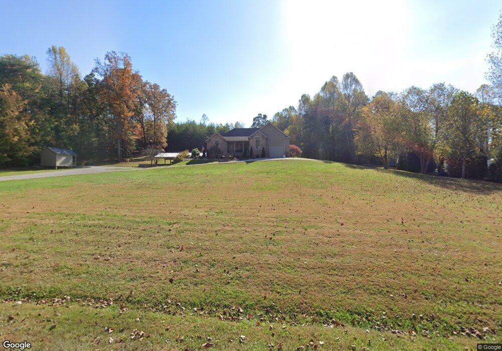 181 Sherwood Forest Rd, Livingston, TN 38570 - photo 1