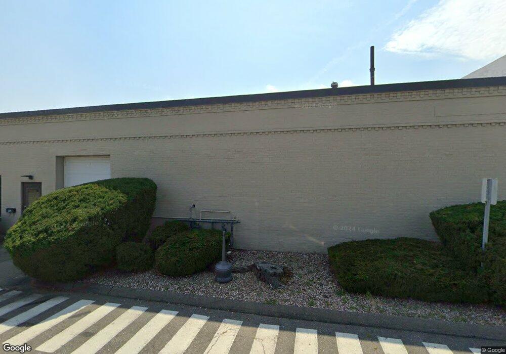 630 Oakwood Ave, West Hartford, CT 06110 - photo 1