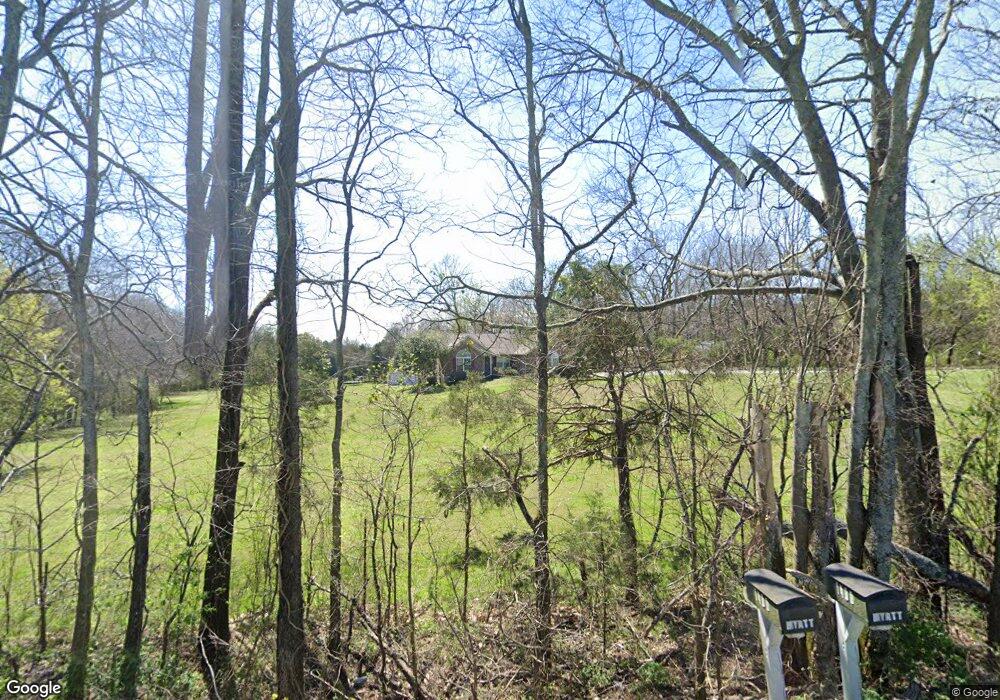 1475 Powell Ln, Lewisburg, TN 37091 - photo 1