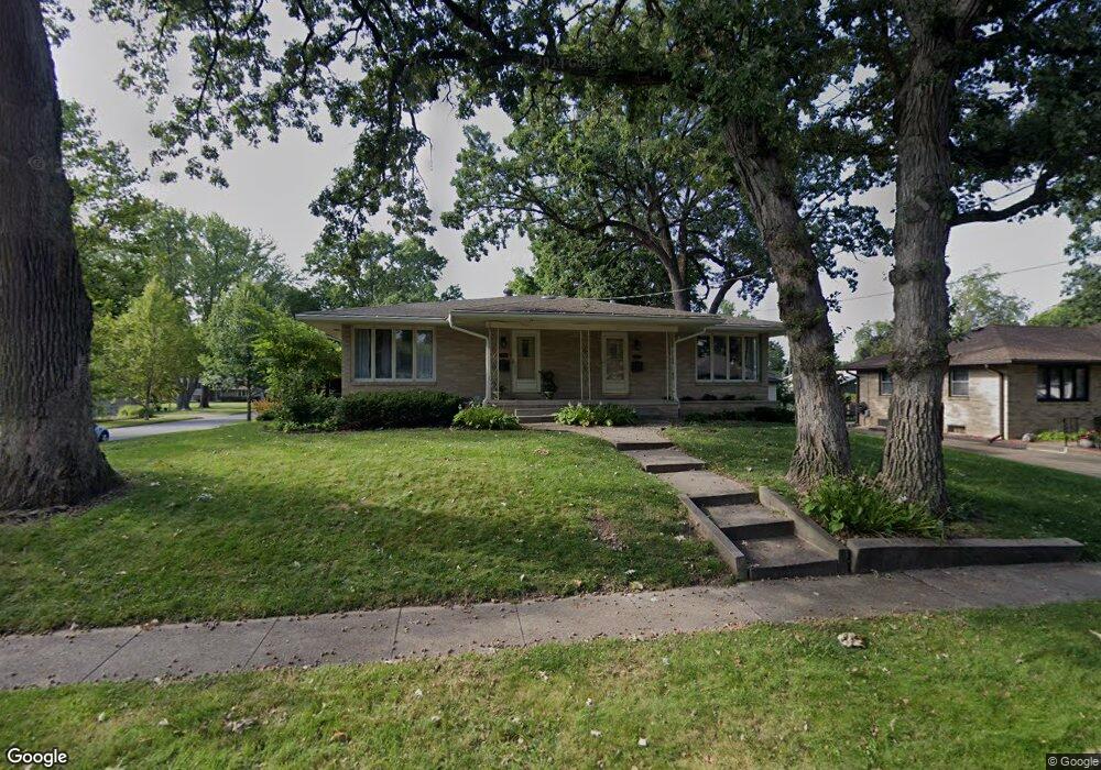 3800 Lindlavista Way, Des Moines, IA 50310 - photo 1