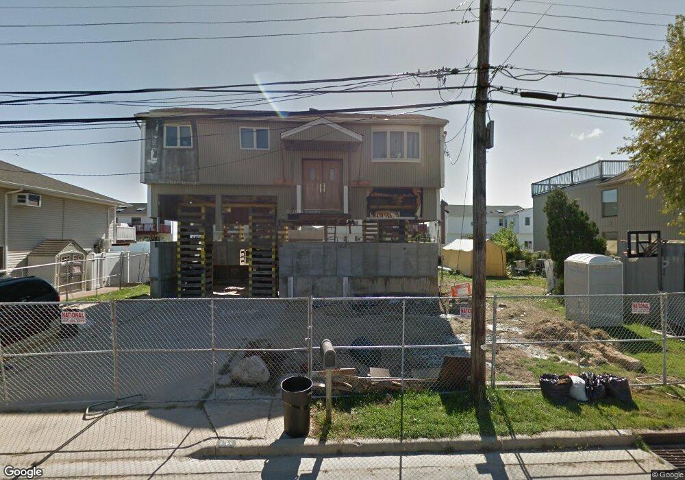 3666 Nimrod St, Seaford, NY 11783 - photo 1