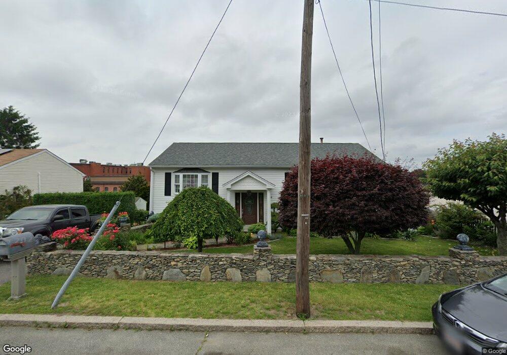 664 N Underwood St, Fall River, MA 02720 - photo 1