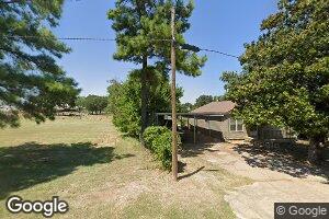 303 303 E 3rd St, Velma, OK 73491