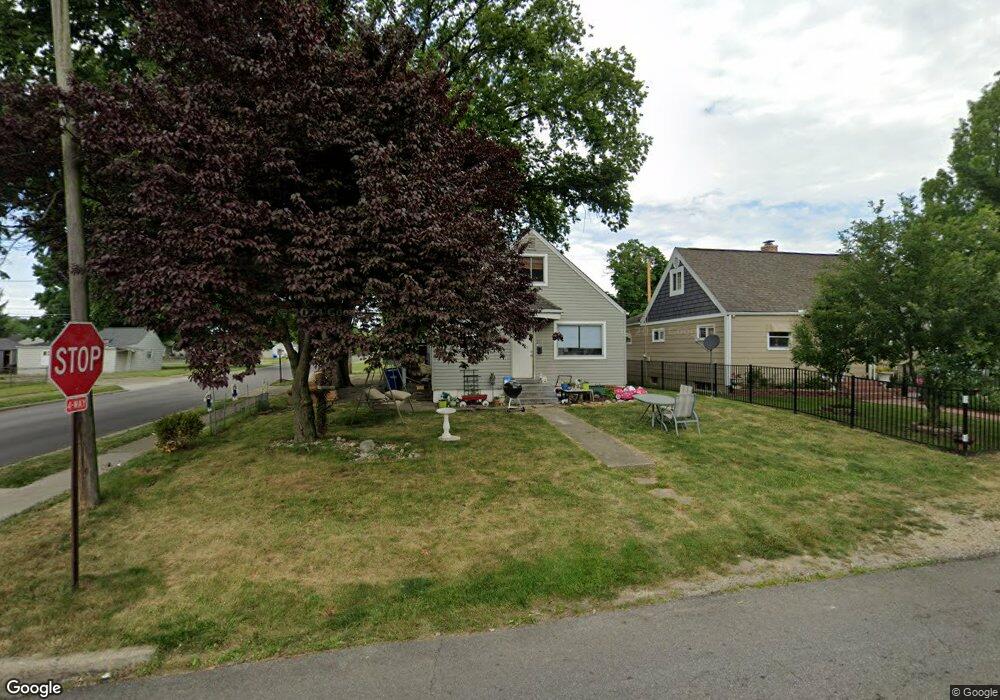 691 Westphal Ave, Columbus, OH 43213 - photo 1