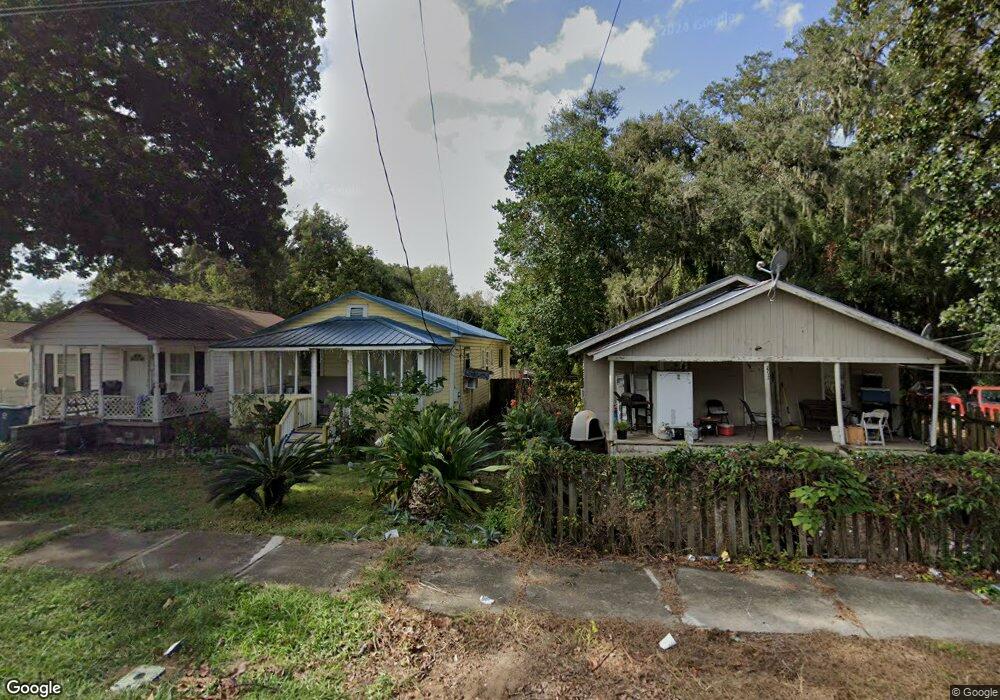 2713 Reynolds St, Brunswick, GA 31520 - photo 1