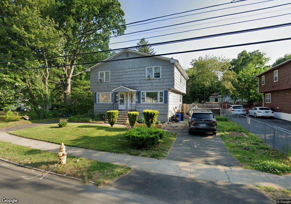 466 Columbus Ave, Stratford, CT 06615 - photo 1