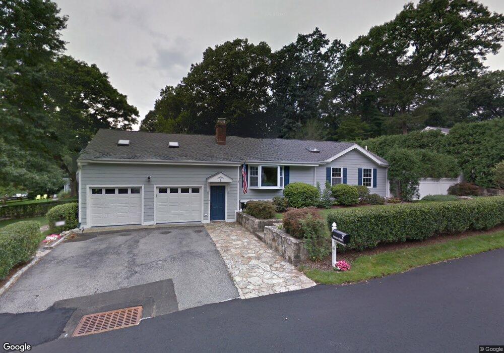 2 Lejeune Ct, Old Greenwich, CT 06870 - photo 1