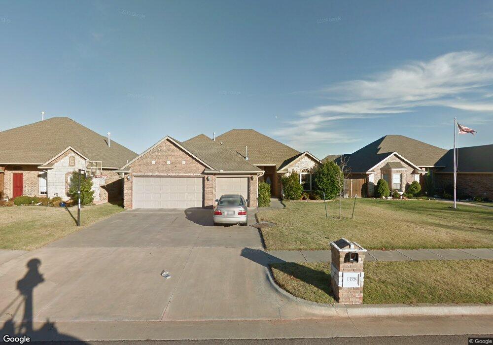 1328 Anns Place, Moore, OK 73160 - photo 1
