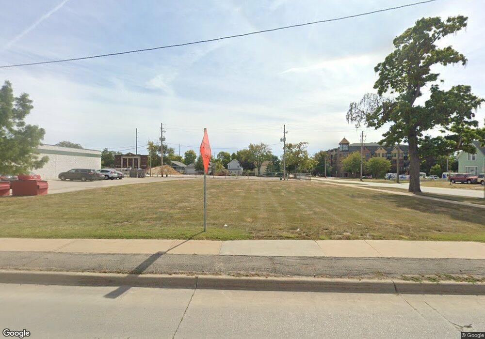 601 8th Ave SE, Cedar Rapids, IA 52401 - photo 1