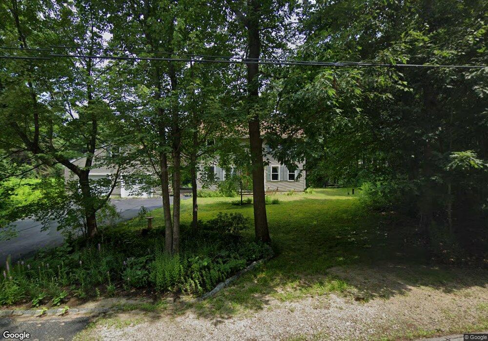 18 Oaktree Rd, Auburn, NH 03032 - photo 1