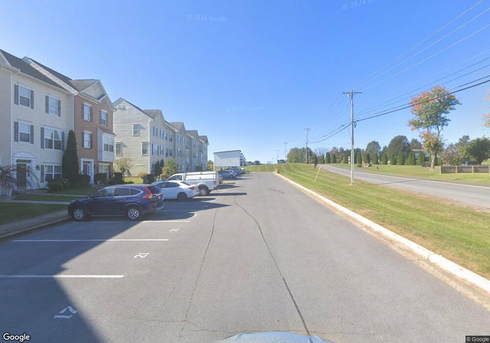 10 Batallion Ct, Bunker Hill, WV 25413 - photo 1