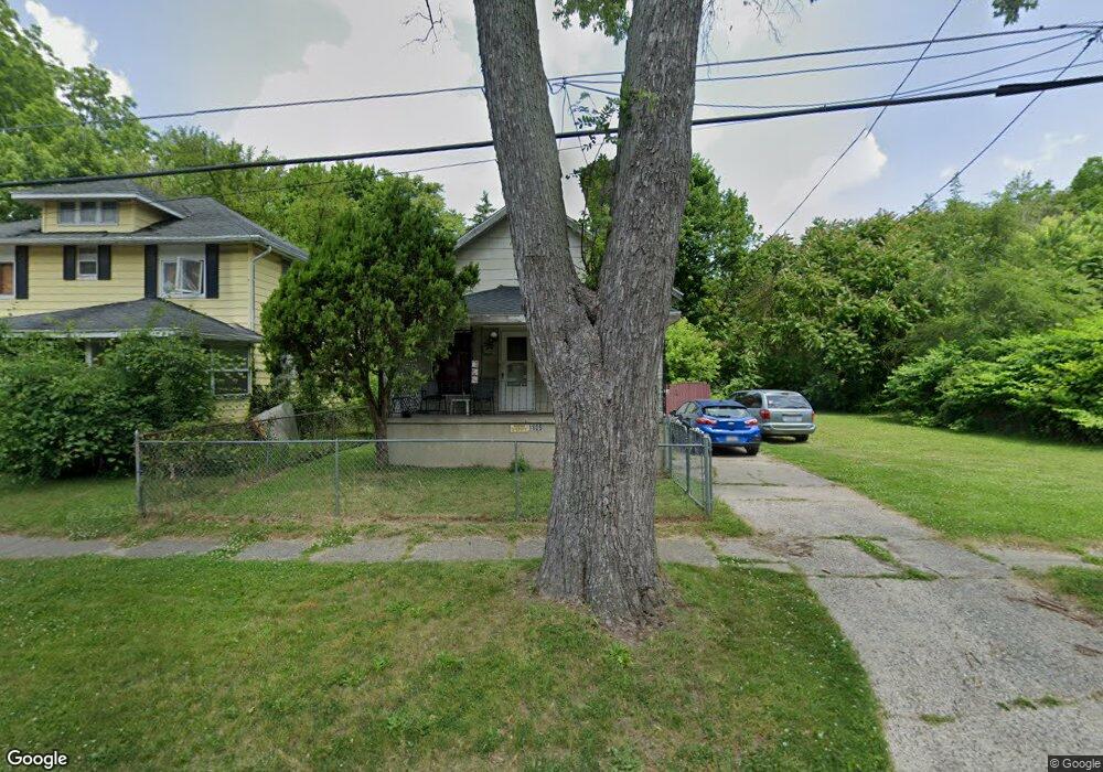 1809 Bennett Ave, Flint, MI 48506 - photo 1