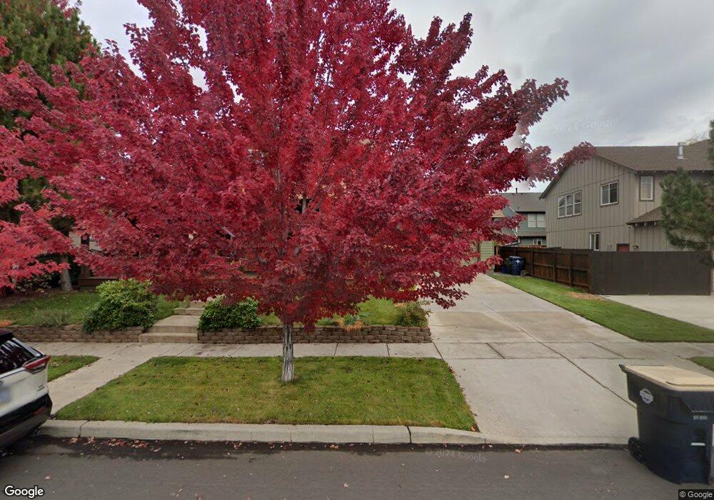 20702 Snow Peaks Dr, Bend, OR 97701 - photo 1