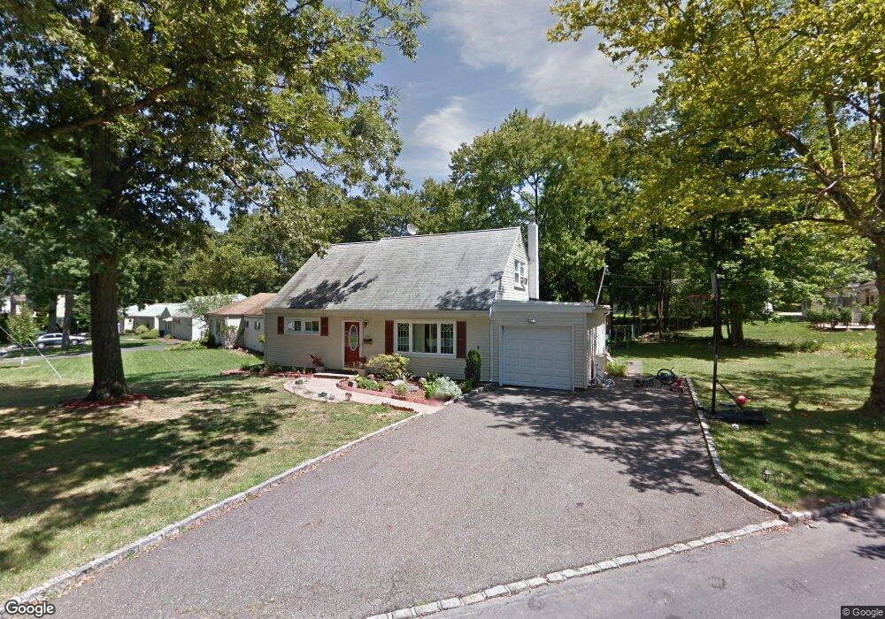 102 Fellswood Dr, Livingston, NJ 07039 - photo 1