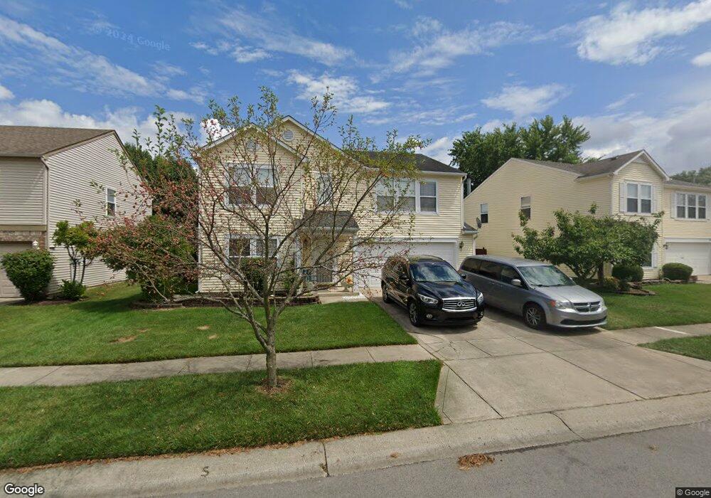 10205 Lothbury Cir, Fishers, IN 46037 - photo 1