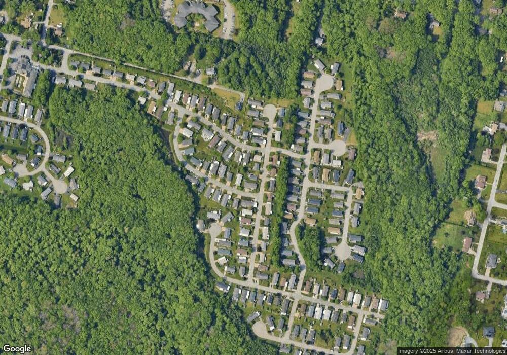 43 Robin Dr, Tiverton, RI 02878 - photo 1