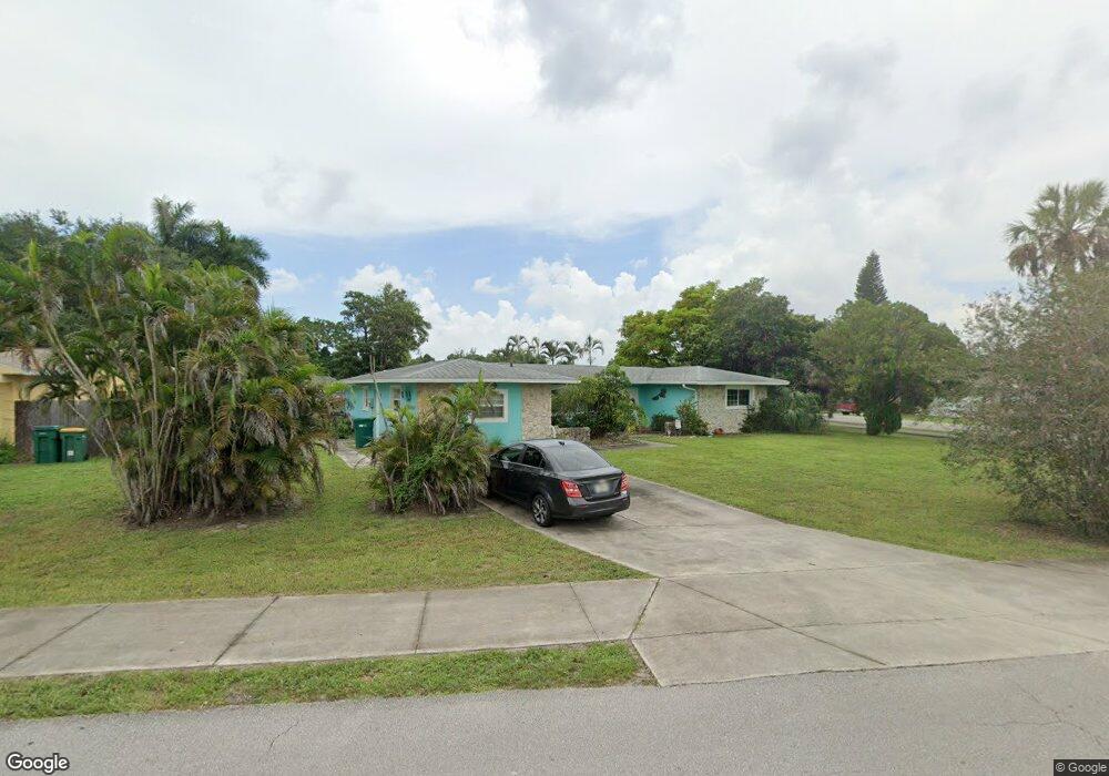 2001 43rd Ln SW, Naples, FL 34116 - photo 1