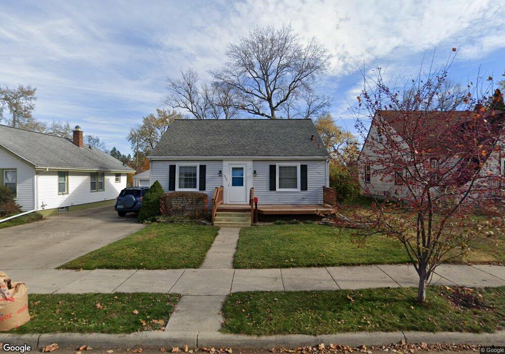 2331 Harding Ave, Lansing, MI 48910 - photo 1