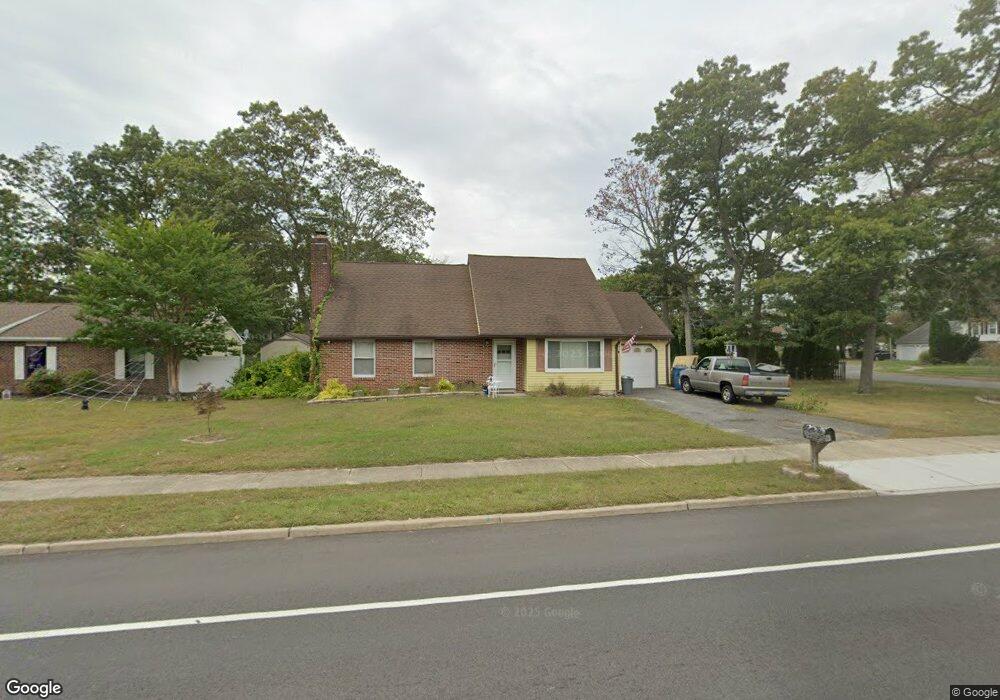 13 Newtons Corner Rd, Howell, NJ 07731 - photo 1